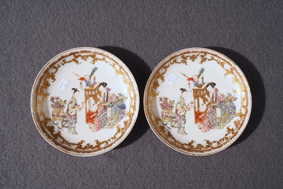 A pair of fine Chinese famille rose cups and saucers, Yongzheng